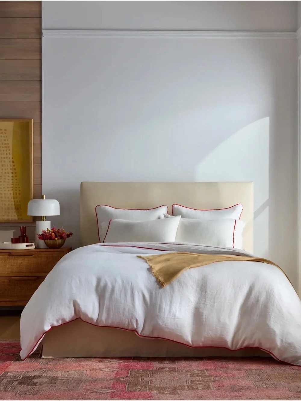 Quince WhiteDuvet Cover with Cherry Piping Trim in Full/Queen